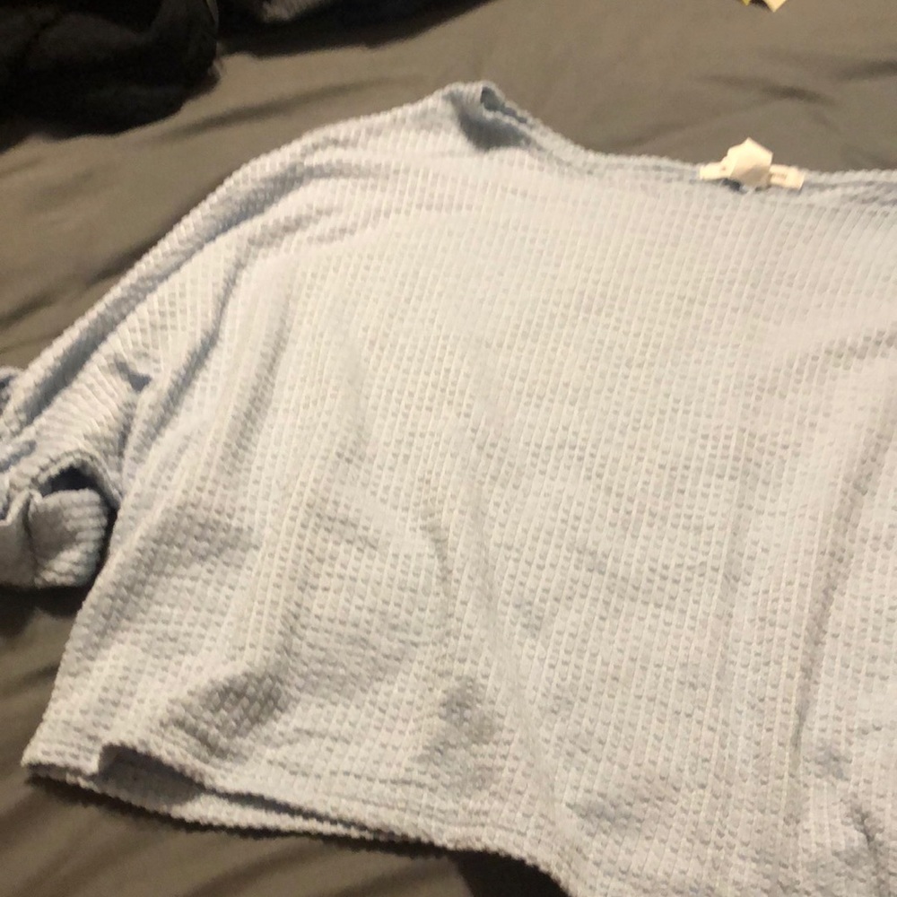 Blue crop top